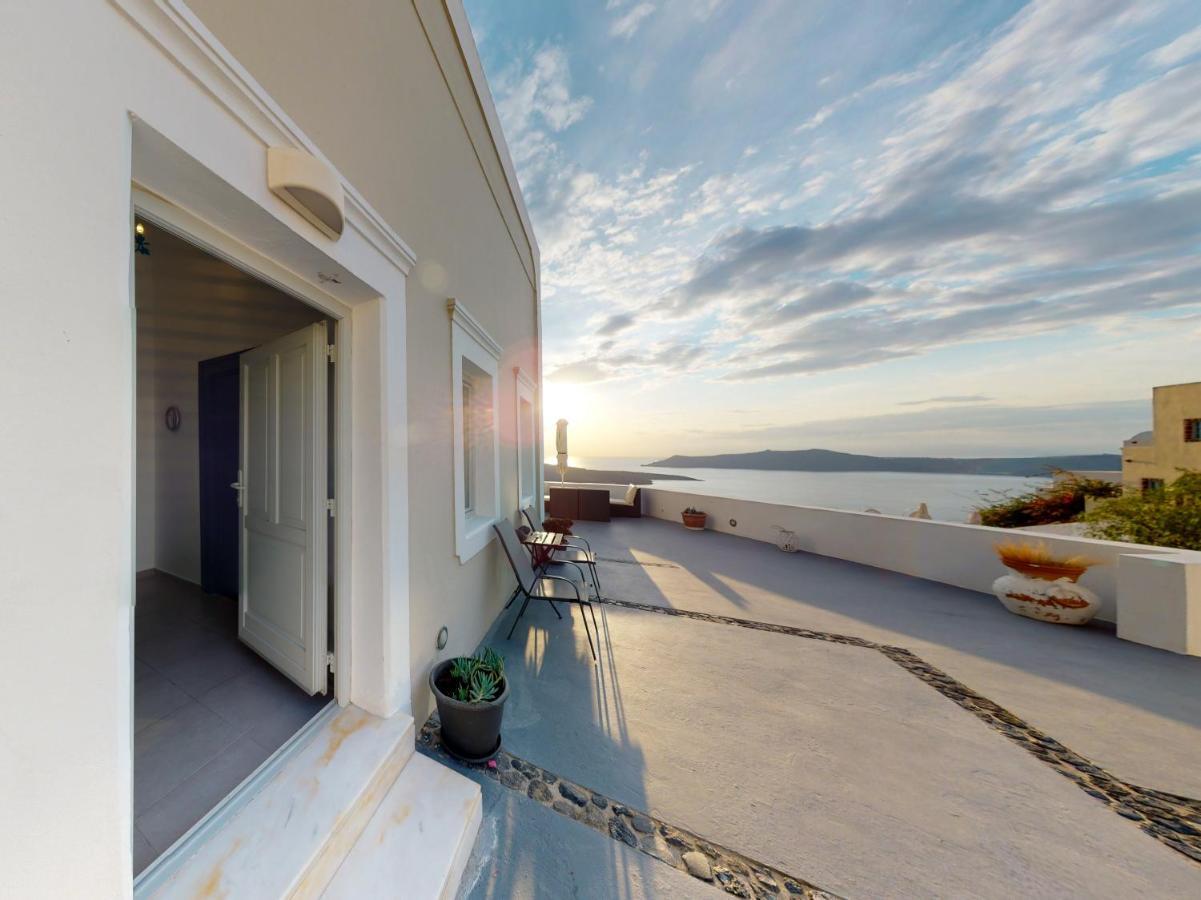 Neoklassiko Koukouli Fira (Santorini) Exterior foto